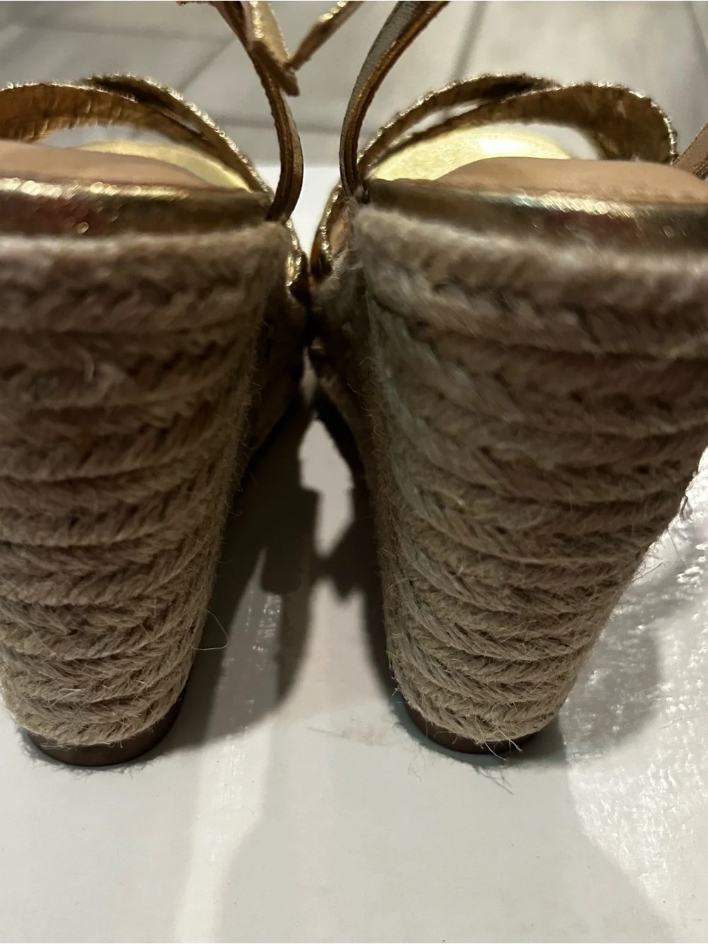 MICHAEL SHANNON Gold Metallic Wedge Sandals Size 7